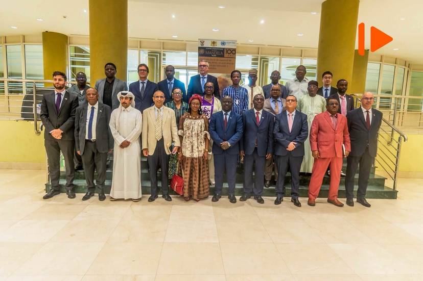 S.E. M. Fayçal Djouati, ambassadeur d'Algérie à N'Djamena, a participé aujourd'hui, au ministère tchadien des Affaires étrangères, à la cérémonie marquant la Journée internationale Nelson Mandela.